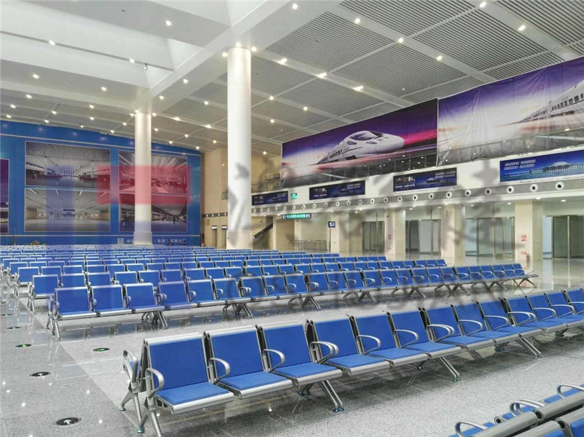 张呼铁路内蒙古呼和浩特东站(图1)