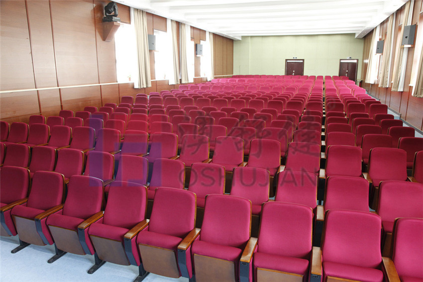 广东市第四十四中学(图1)