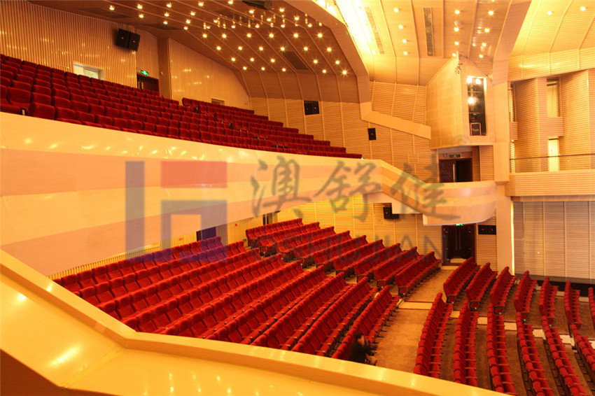 武当山太极剧院(图1)