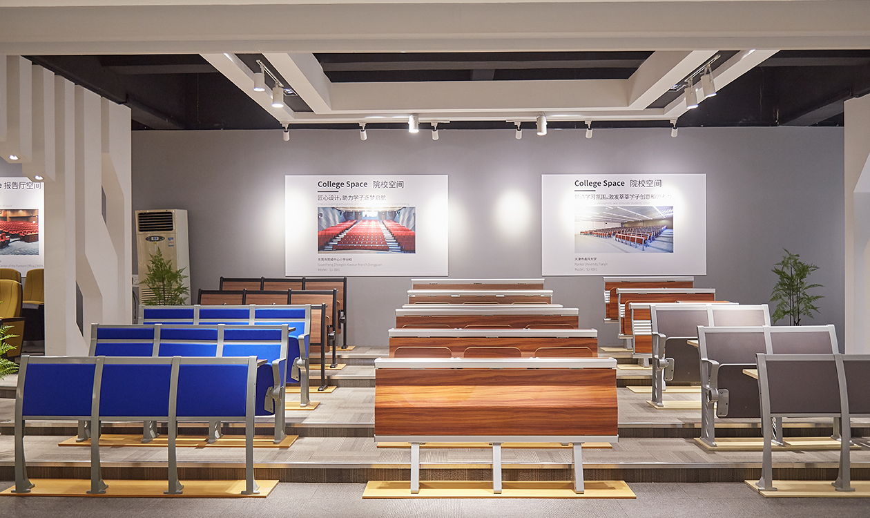 学校课桌椅展厅